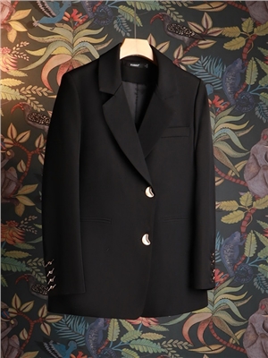 Spring and Autumn casual design sense, niche suit top with slit