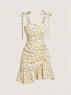 Black fungus edge floral camisole skirt, waist cinching and slimming dress