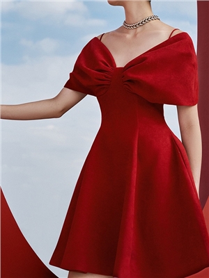 French style design with a cinched waist, solid color suspender, simple dress