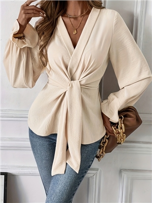 Elegant V-neck long sleeved shirt autumn top