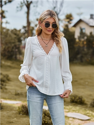 New autumn and winter T-shirt jacquard V-neck lace patchwork long sleeved women's clothing